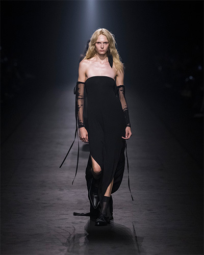ANN DEMEULEMEESTER アン ドゥムルメステール
