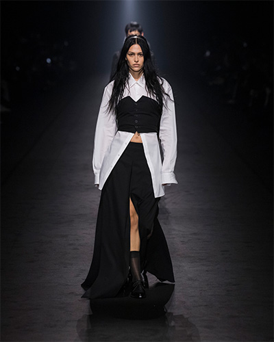 ANN DEMEULEMEESTER アン ドゥムルメステール