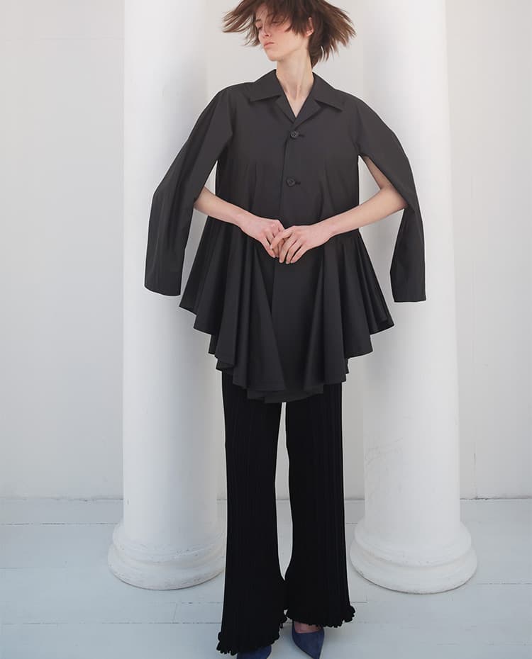 mila schön by chika kisada