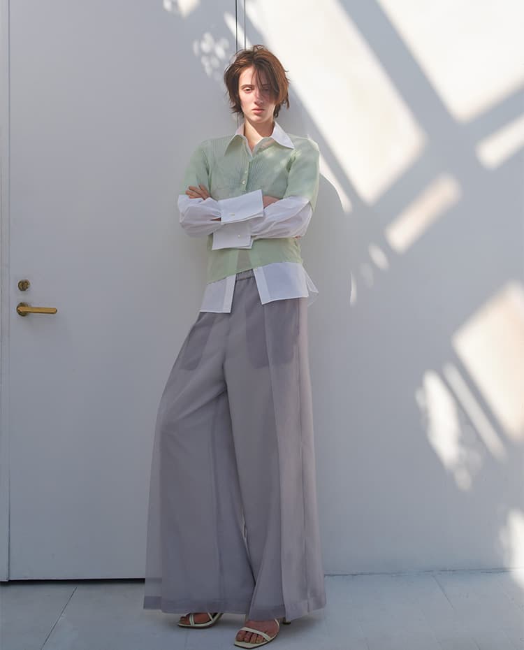 mila schön by chika kisada