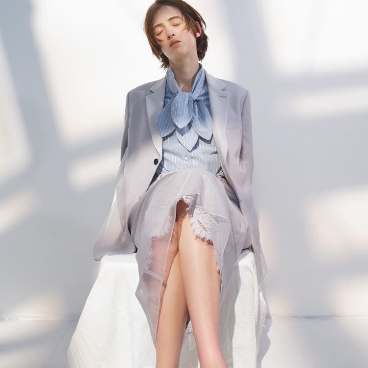 mila schön by chika kisada