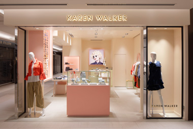 「KAREN WALKER(カレン ウォーカー)」GINZA SIX に北半球初のブティックがオープン